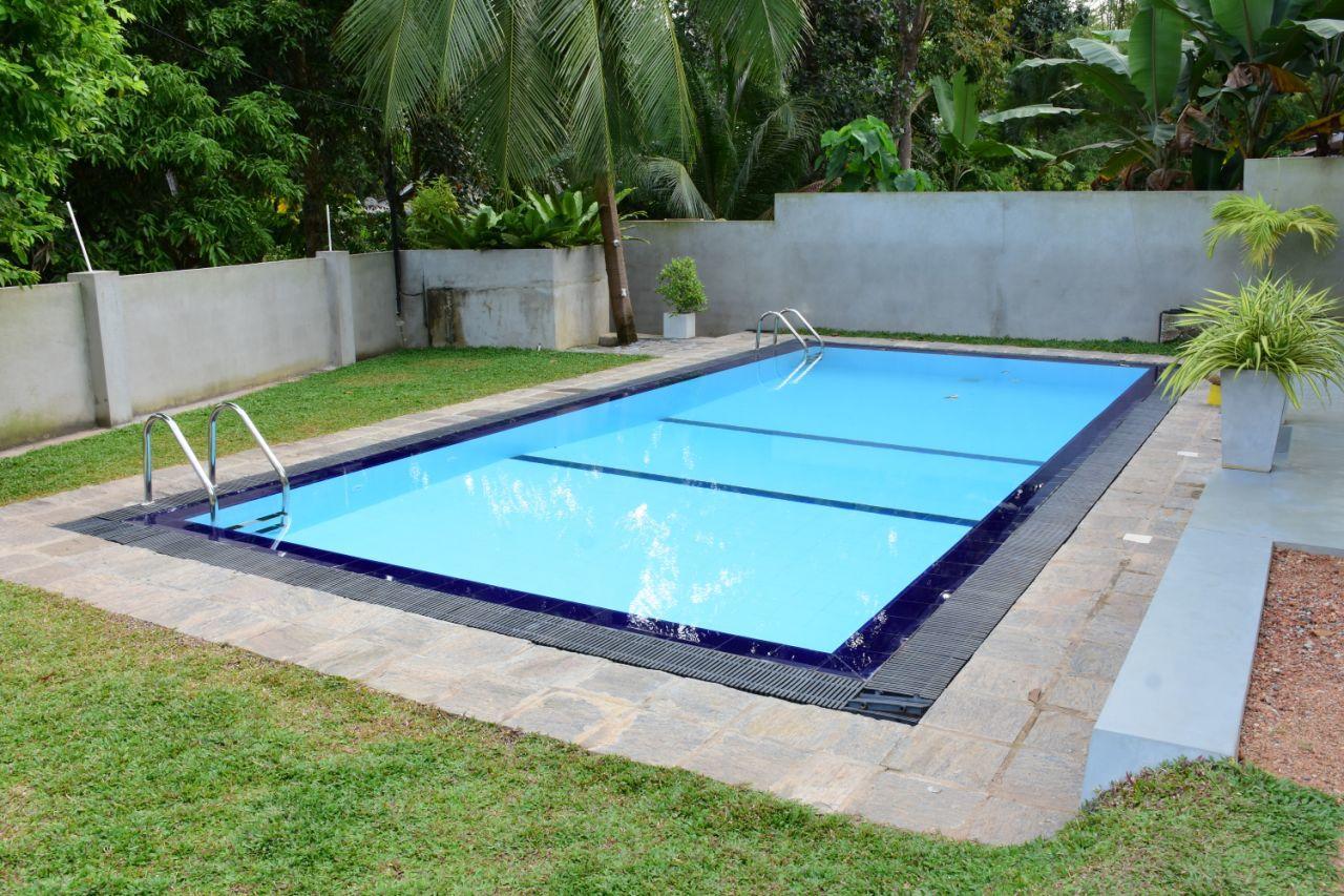 Blue Water Hikkaduwa Villa Exterior photo